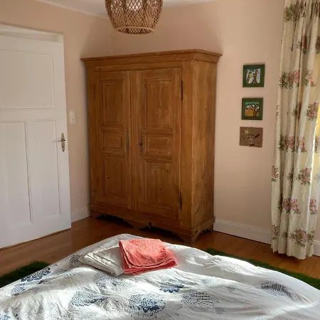 Les Pommiers - Climatisees Homestay Rosheim