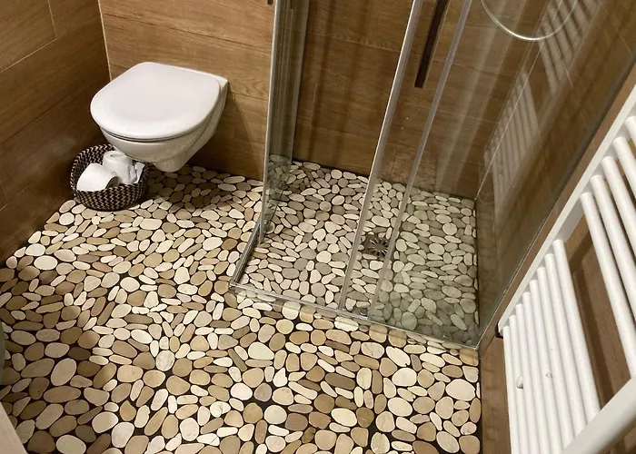 Les Pommiers - Climatisees Homestay Rosheim